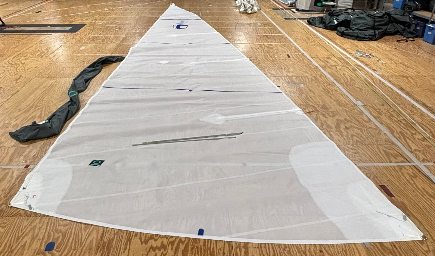Tartan 10 Mainsail with Sail Bag and Battens