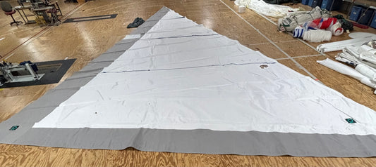 Tashiba 40 Yankee Sail with Sail Bag