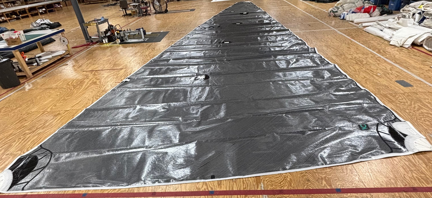 ES 44 Mainsail